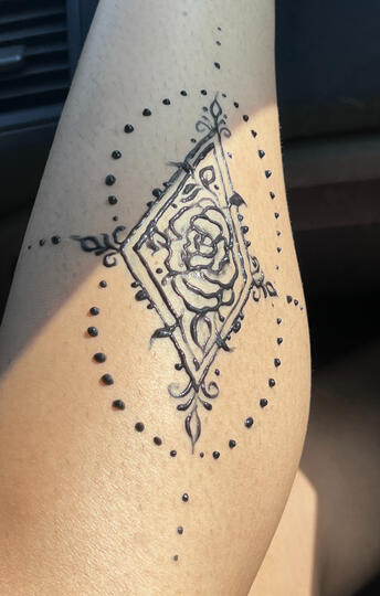 Floral Leg Design